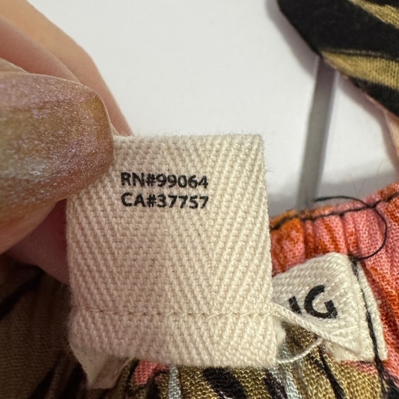 Billabong Floral Print High Waist Tie Front Shorts Medium - Picture 6 of 8